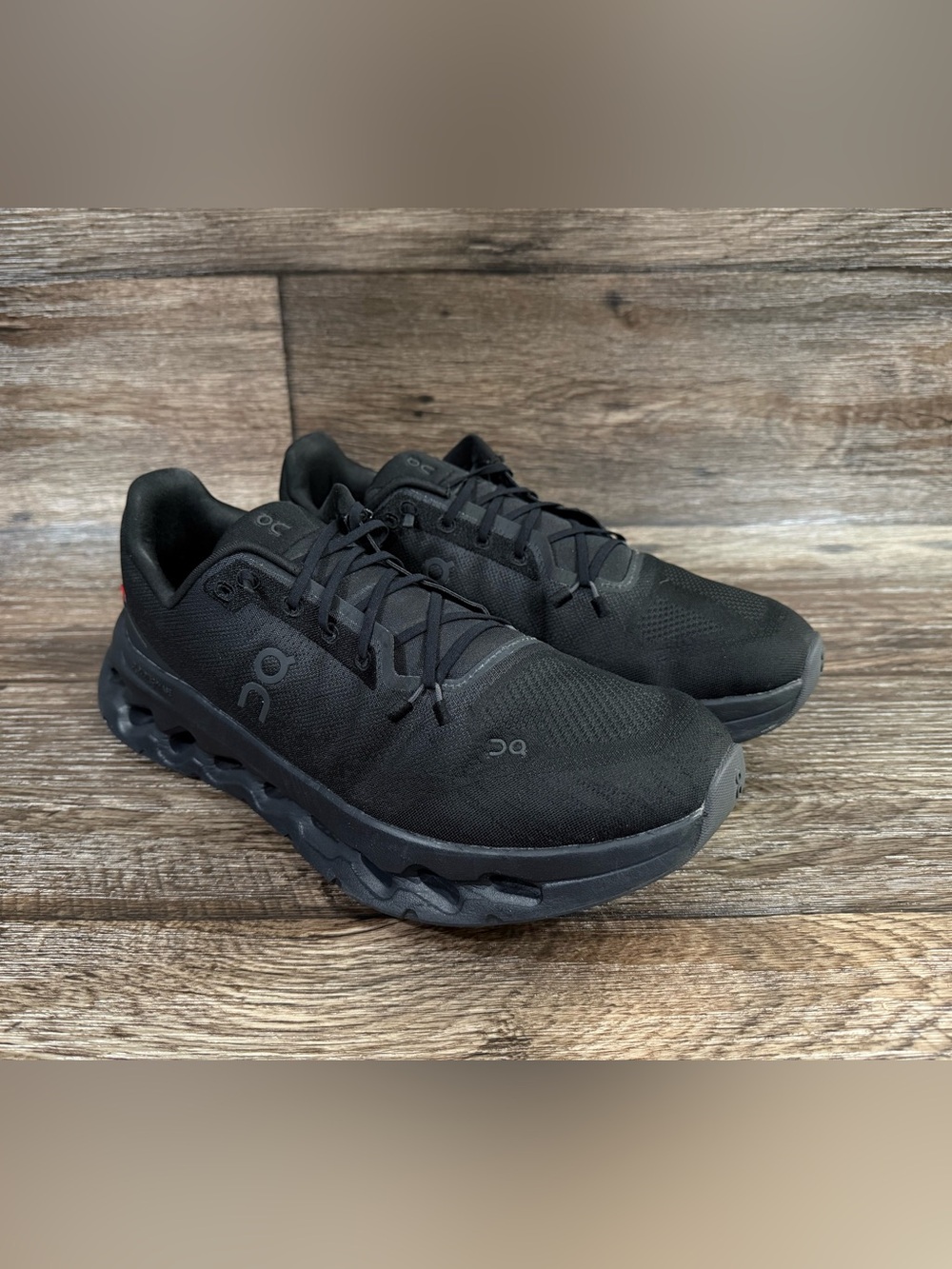 Men's On Cloudtilt running sneaker Sz 10.5 - Picture 2 of 7
